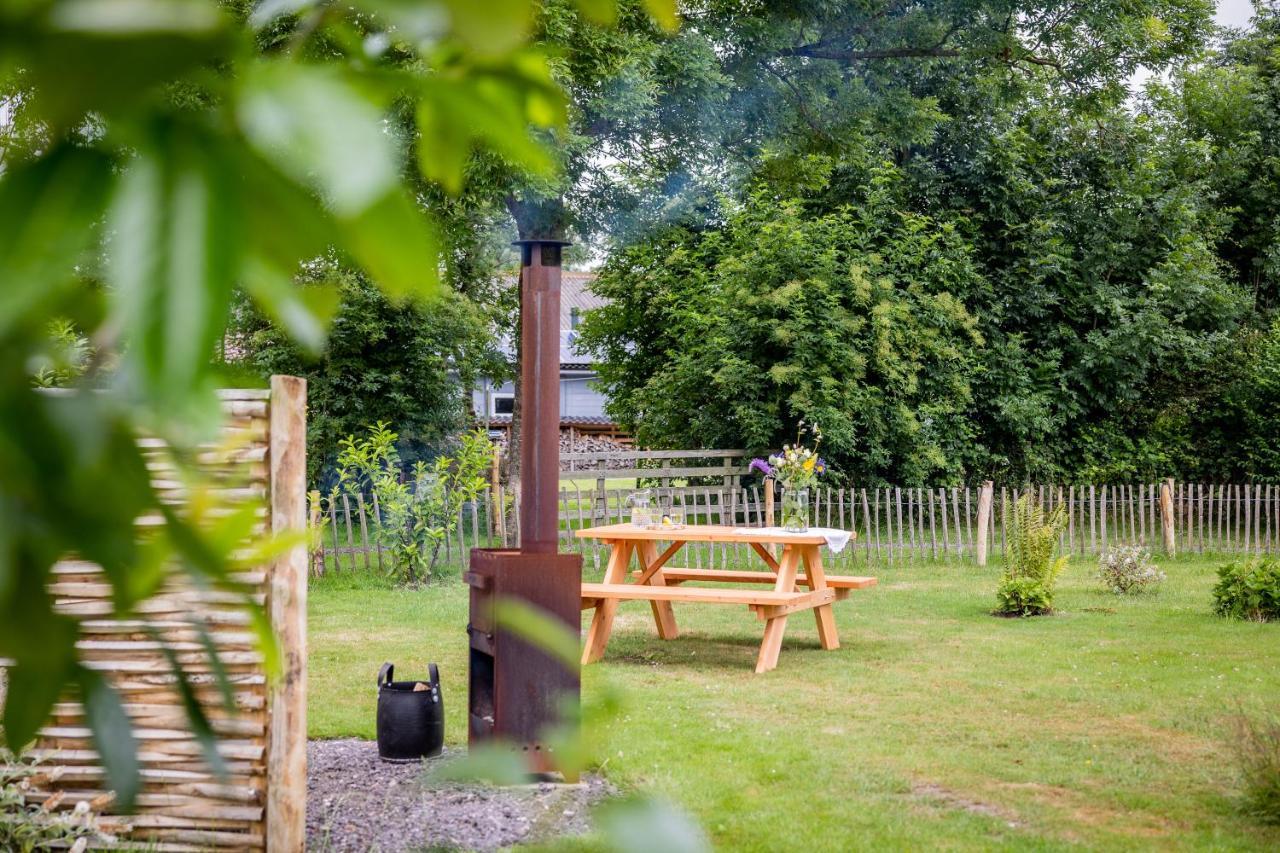 Bij De Genieterij Luxe Tiny Houses Koudum Exteriör bild