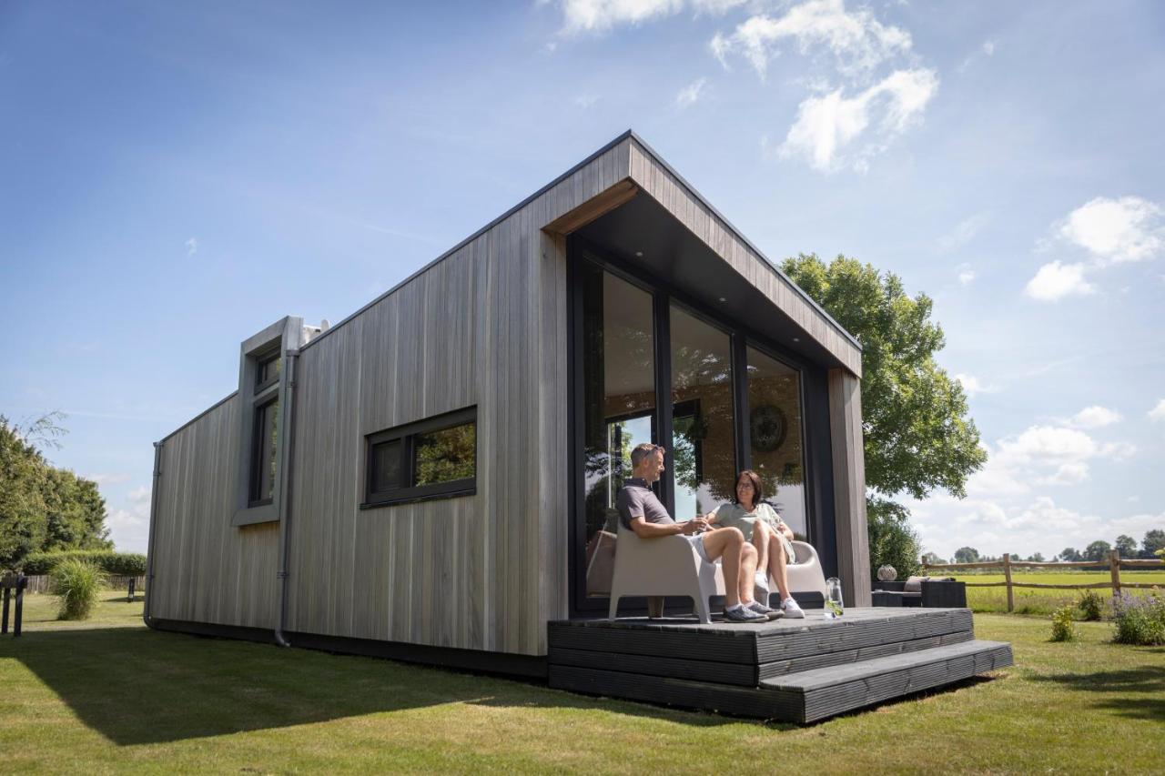 Bij De Genieterij Luxe Tiny Houses Koudum Exteriör bild